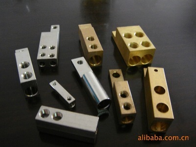 专业采购指南 铜柱子的规格、应用与选购要点